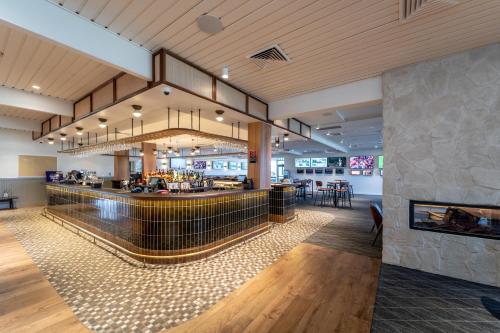 Pub/Lounge, Lakeview Hotel Motel in Shellharbour