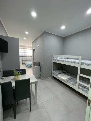 RICCIARDELLI HOLIDAY HOMES in paese di fronte al Mare in Vieste