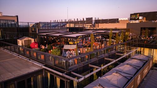 المرافق, ماما شيلتر بلجراد (Mama Shelter Belgrade) in Stari Grad