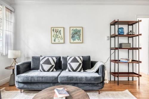 Beverly Hills 2BR nr Rodeo Dr shops WF TJ bars LAX-441, Los Angeles (fotografie 3)