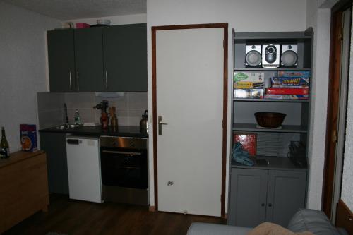 Ski in and Out 2-Bed Apartment in Meribel in Meribel