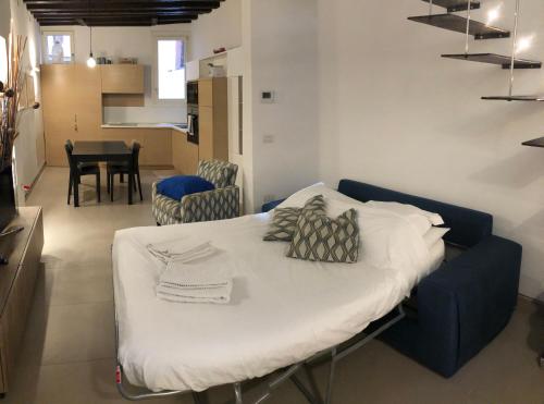 The Home of the Ship Builder