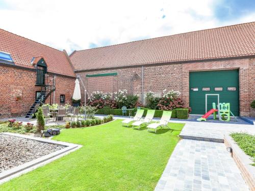 Large cottage overlooking the sunny courtyard with fountain