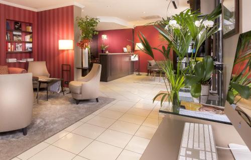 Lobby, Europe Hotel Paris Tour Eiffel in 15th - Tour Eiffel - Porte de Versailles