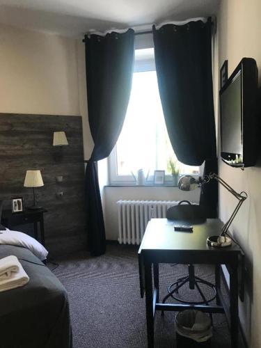 Hamburg Room - image 3
