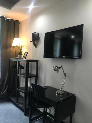 Hamburg Room - image 10