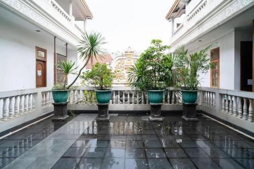 Exterior view, Puri Saras Bintaro Syariah Mitra RedDoorz in Karang Tengah