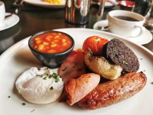The Eastbury Hotel & Spa - image 2