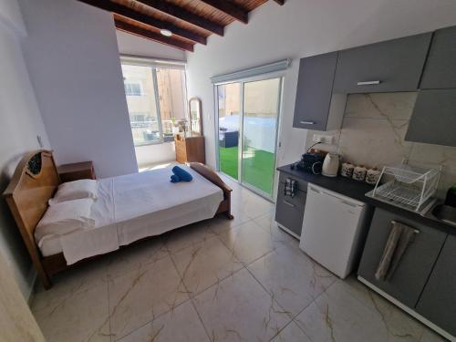 town center garden suite