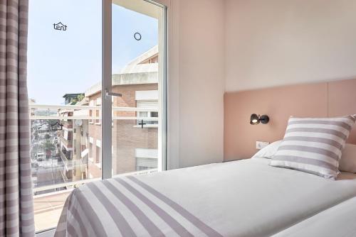 tent Lloret de Mar - image 3