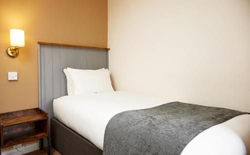 Bull Hotel by Greene King Inns - image 9