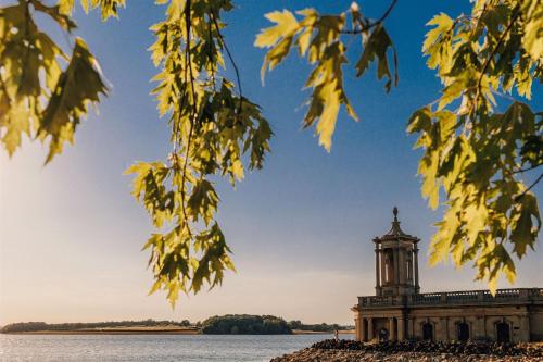 Mushroom Cottage in นอร์แมนตัน
