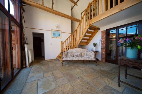 Stunning barn conversion ideal for large families in Wattisham