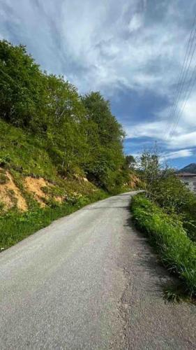 Uzungöl اوزنغول شقة كبيرة لها اطلالة نهر