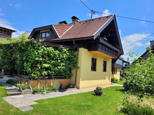 Haus Seebrise in Faak am See, Österreich