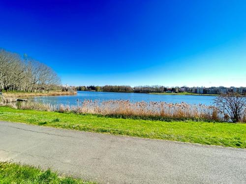 景觀, Les 6 reflets du lac in 托爾西