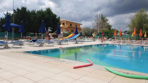 Swimming pool, Cominium Benessere in Alvito