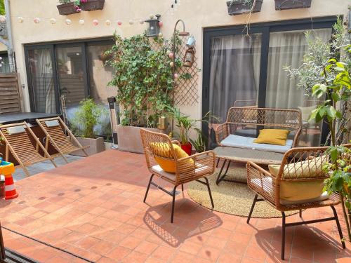 PARIS Maison Exception Terrasse Jacuzzi Parking gratuit