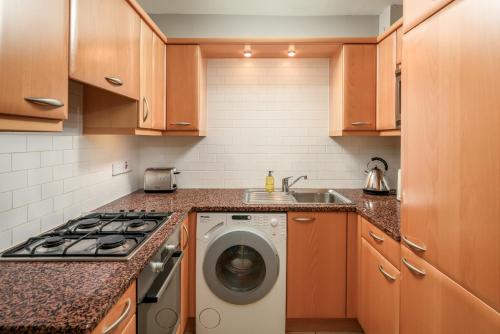Retro New Town Garden Flat, Edinburgh (photo 5)