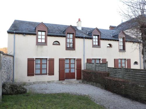 Gîte Saint-Léonard-des-Bois, 4 pièces, 6 personnes - FR-1-410-140