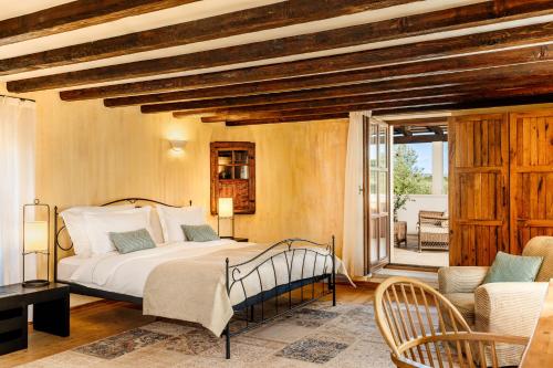 Book the Suite with Balcony Suite with Balcony