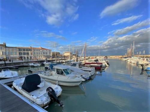 Une pause à LA FLOTTE en RE