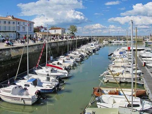 Une pause à LA FLOTTE en RE