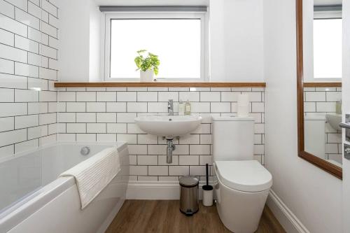 Scandi Inspired Home In Eccles, Manchester (photo 9)