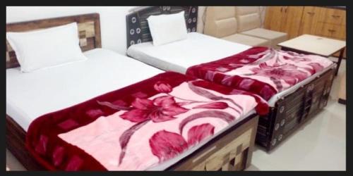 COMFORT Home Stay — Hotel in Dabhoi