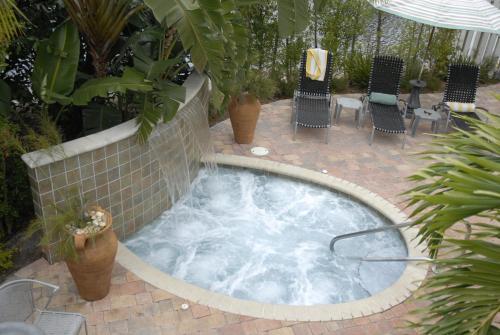 The Cabanas Guesthouse & Spa - Gay Resort catering to Gay Men - image 5