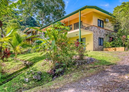 Villa Amour, Toucan Valley, Jungle Mountain Village