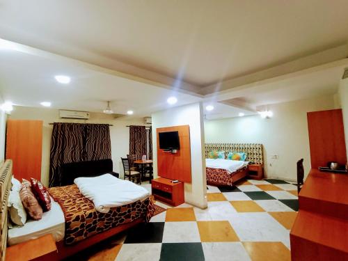 Hotel Ganga Azure in Haridwar