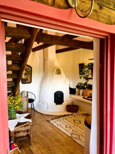 Inside, The Village- Wooden Hideaway in Costeşti (Dâmbovița)