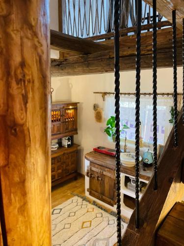 Inside, The Village- Wooden Hideaway in Costeşti (Dâmbovița)
