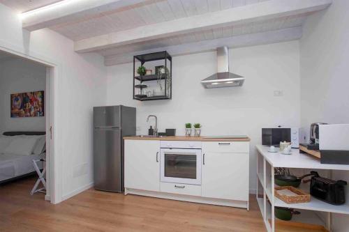 Two-Bedroom Apartment image 9