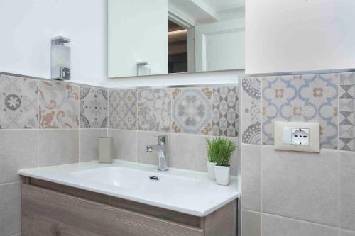 Two-Bedroom Apartment image 7