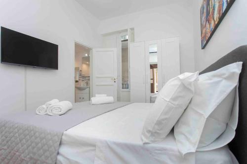 Two-Bedroom Apartment image 5