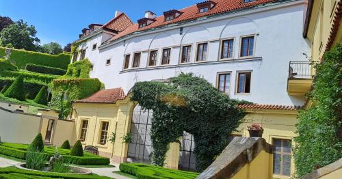 At the Blue Lion and Parking Assistance, Praga (foto 7)