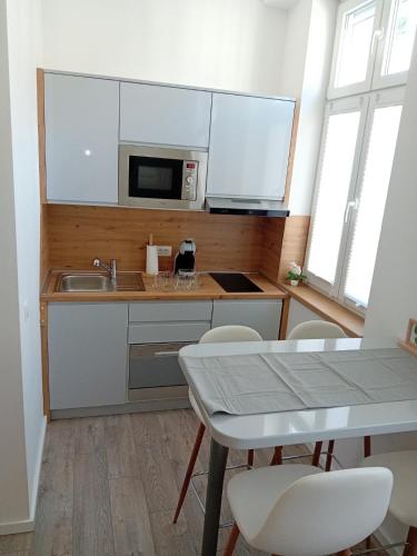 Apartments Studio Center - image 2