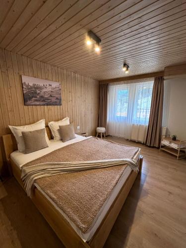 Triple Room with Mountain View