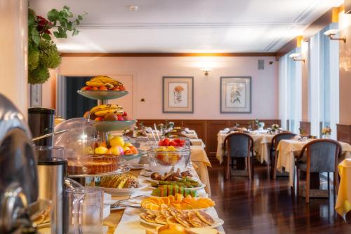 Hotel Crivi's - image 7
