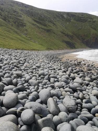 BLACK ROCK ACCOMMODATION