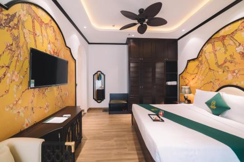 room detail thumbnail 1