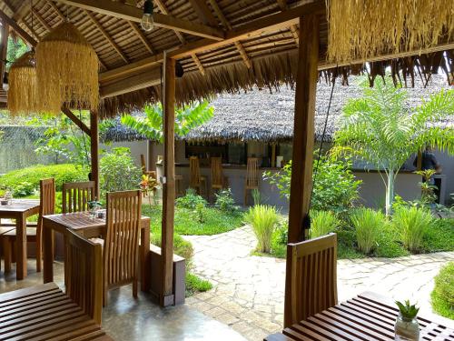 Krogs/atpūtas telpa, La perle rare de Nosy be in Nosy Be