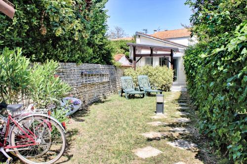 La Maison d'Eugénie côté Jardin YourHostHelper - Location saisonnière - Saint-Georges-de-Didonne