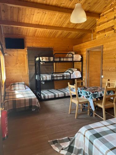 1 double bed, 2 bunk beds