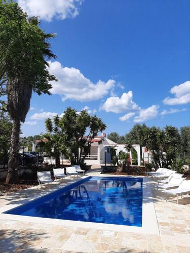 Grande villa avec piscine