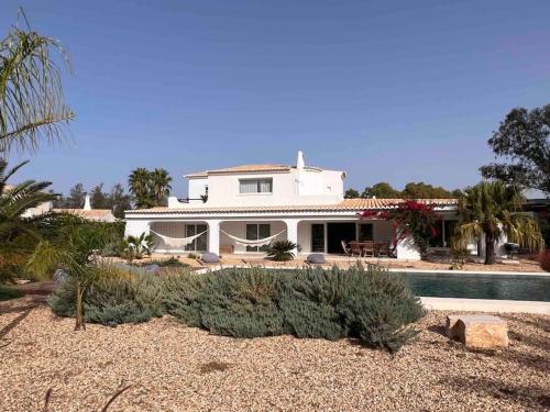 Penina Golf - Villa de luxe em Alvor no Algarve in วาเล ดาส ออร์ตัส