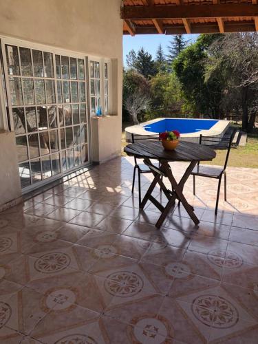 Peldbaseins, Casa “El Rodeo” in El Rodeo