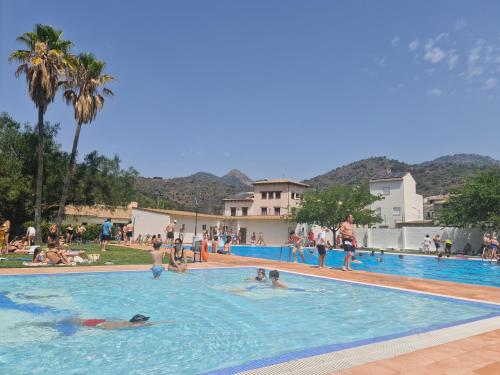 Peldbaseins, ÁTICO RURAL para parejas, amigos o familia a la montaña de EL COLMENAR (ATICO RURAL para parejas, amigos o familia a la montana de EL COLMENAR) in Chovar